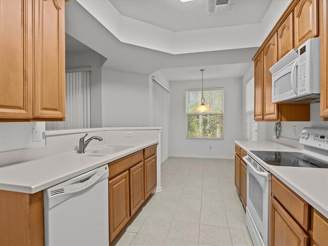 Building Photo - 8338 Quimby Cir