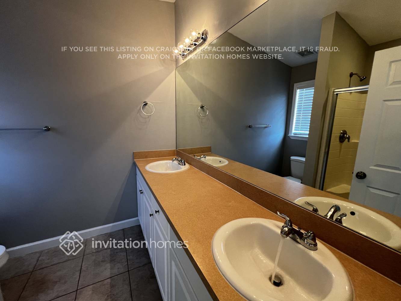 Building Photo - 102 Carol Susan Ln