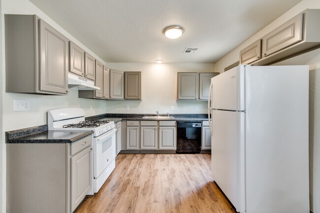 Building Photo - 2408 NW 40th St