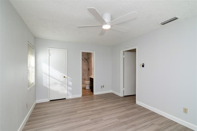 Building Photo - 731 Brentwood Ln