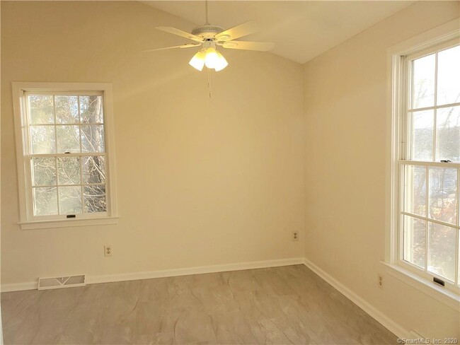 Building Photo - 241 Mill St