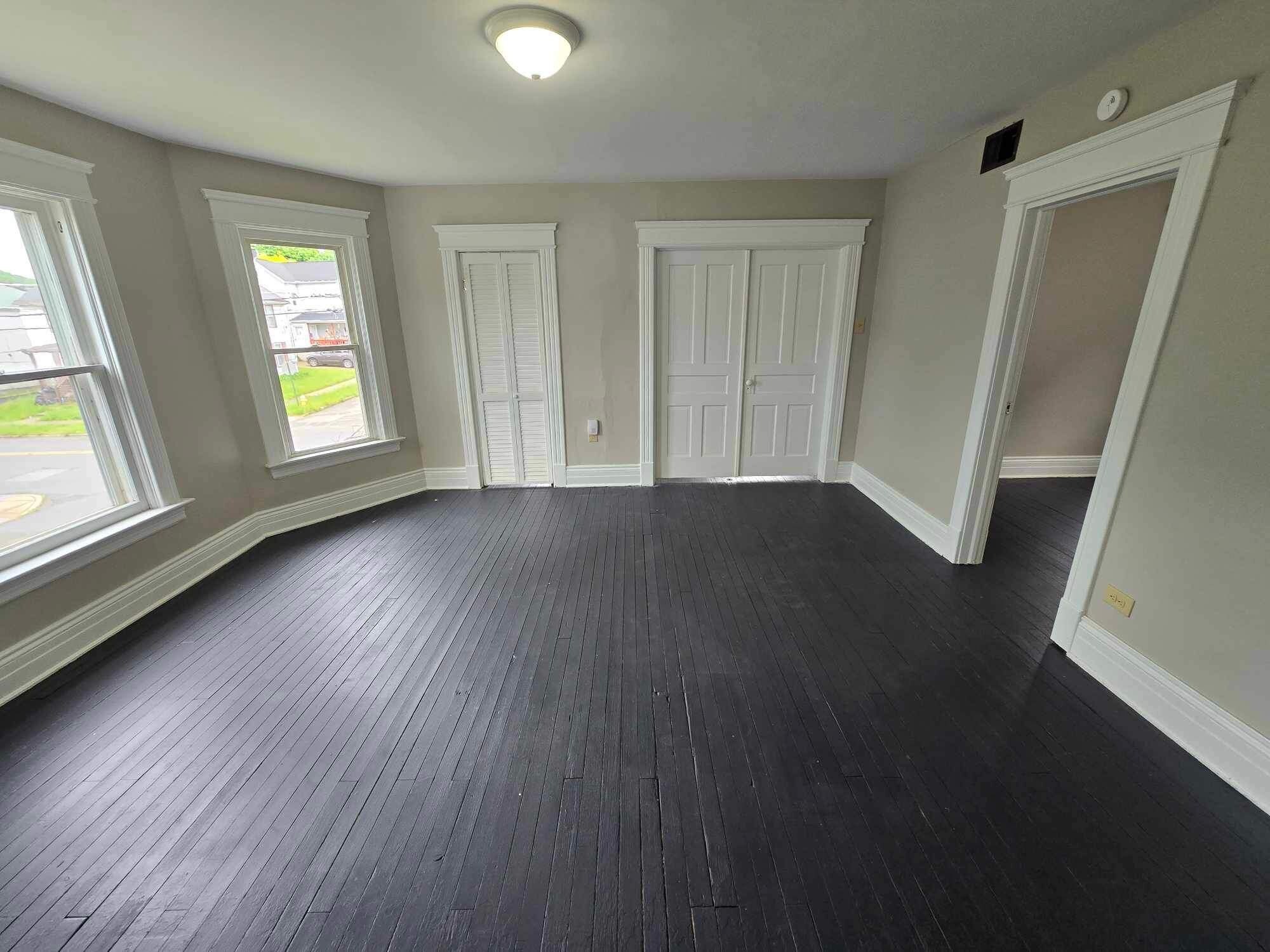 Building Photo - 336 W 29th St