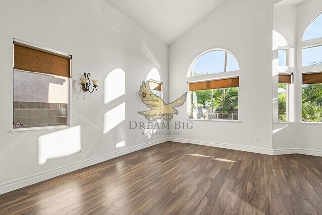 Building Photo - 9513 Cloudcroft Ave