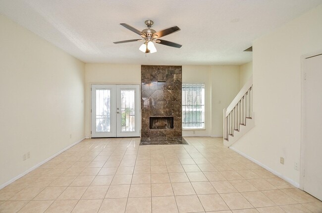 Building Photo - 12300 Brookglade Cir