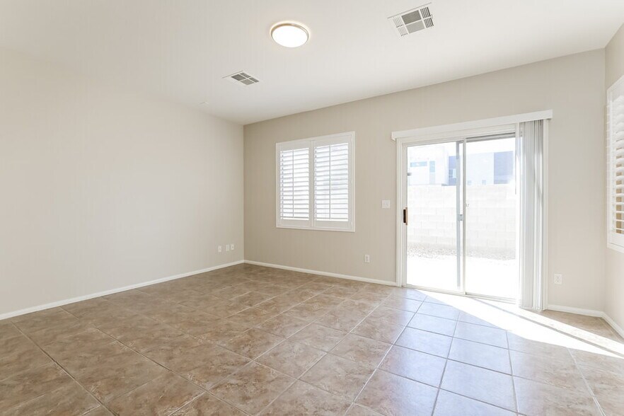 Building Photo - 1409 Winters Run Ave