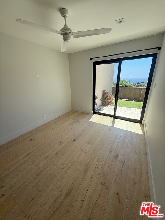 Building Photo - 23916 De Ville Way