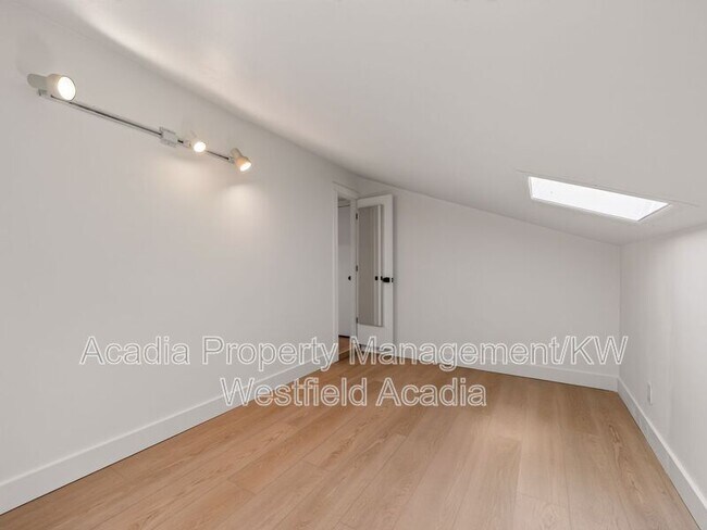 Building Photo - 11107 Gambel Oak Cir