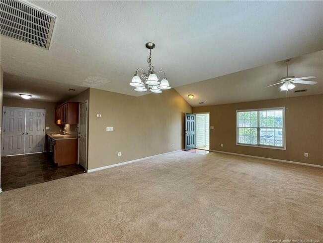 Building Photo - 227 Fairfield Cir