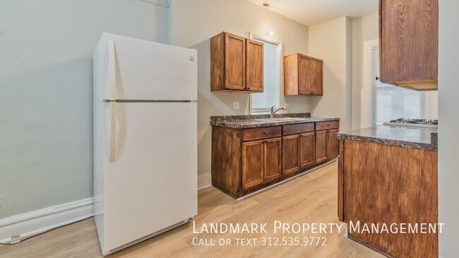 Building Photo - 2625 W 21st Pl