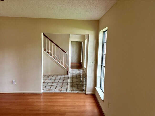 Building Photo - 4423 Canadian River Dr