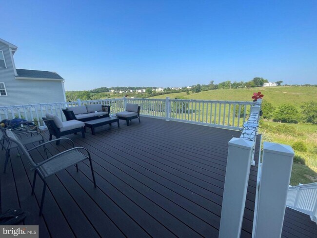 Building Photo - 137 Brandenbury Ct