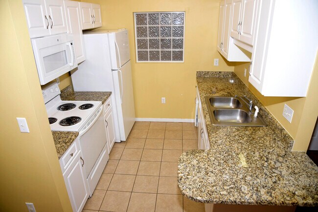 Building Photo - 1501 Partin Dr N