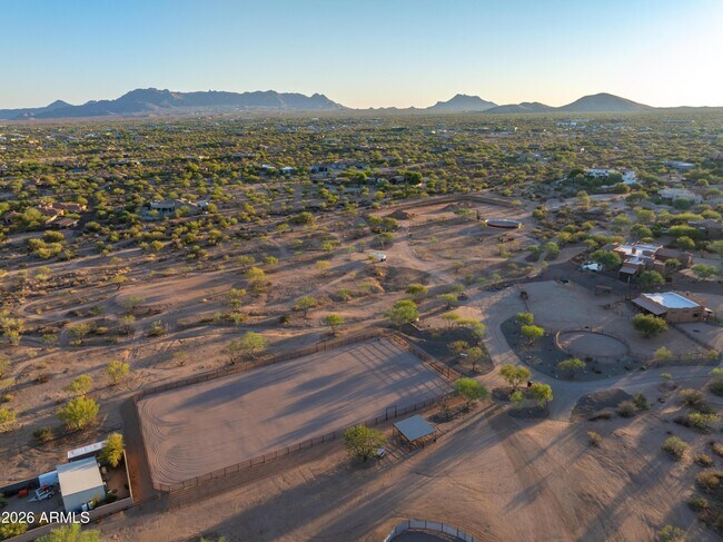 Building Photo - 14317 E Lowden Ct