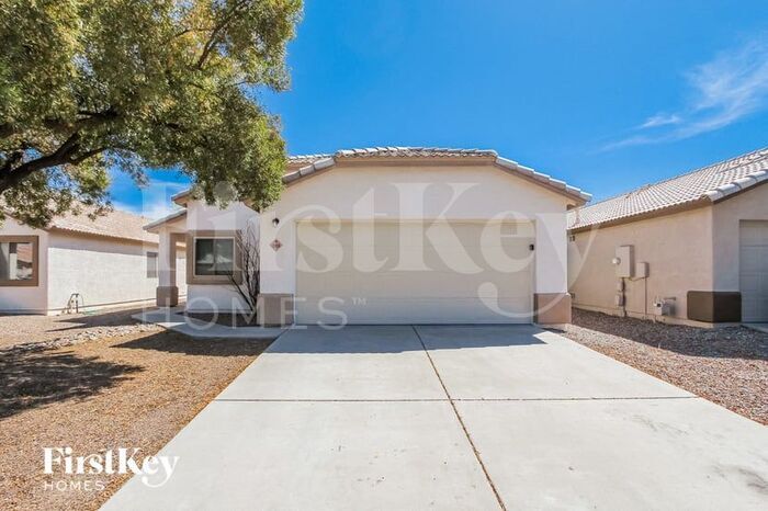 Building Photo - 2858 W Medallion Dr