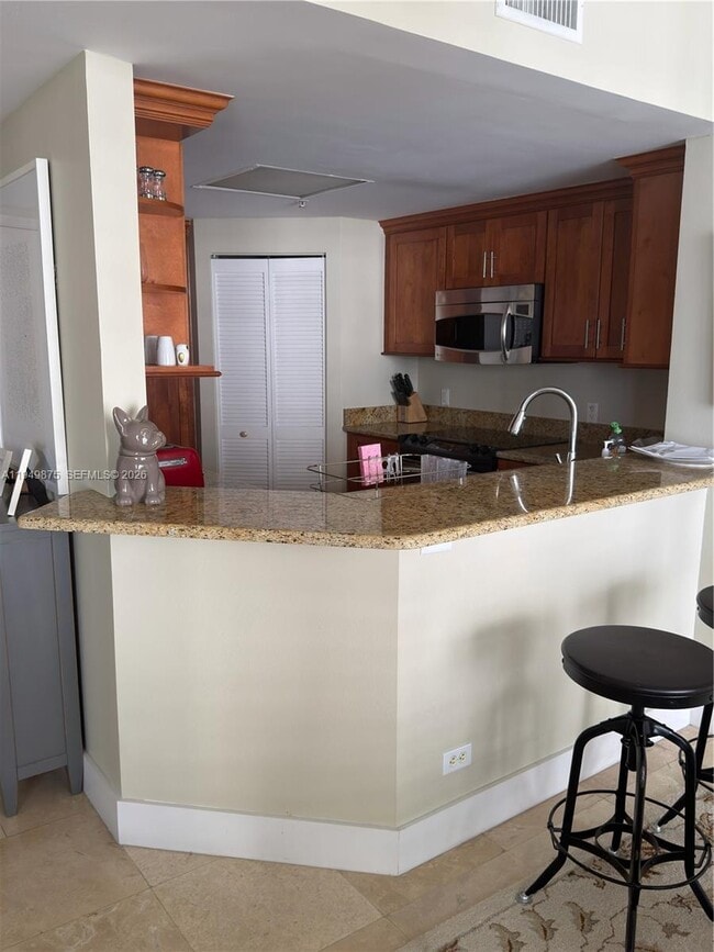 Building Photo - 701 Brickell Key Blvd