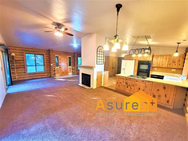 Building Photo - Amazing Private Mount Ashland Home For Rent