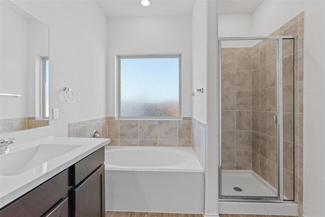 Building Photo - 1324 Chad Dr