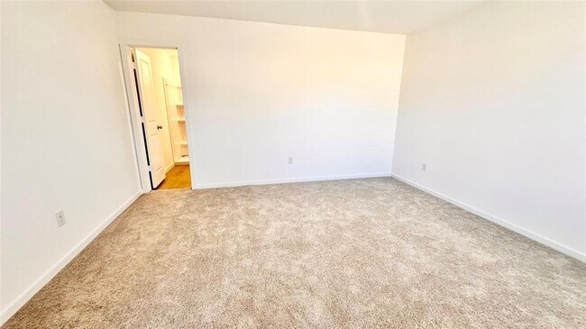 Building Photo - 20404 Deer Creek Dr