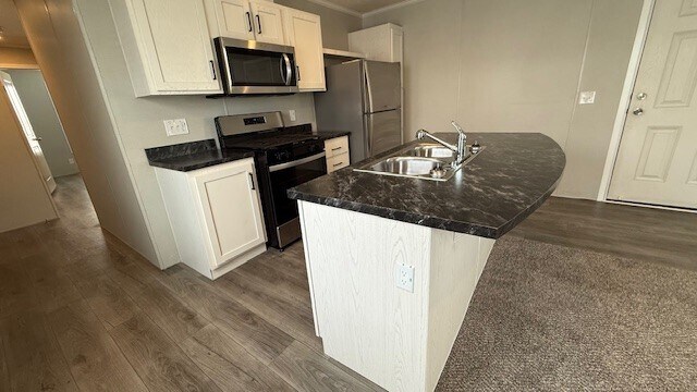 Building Photo - 38037 Chilver Ave