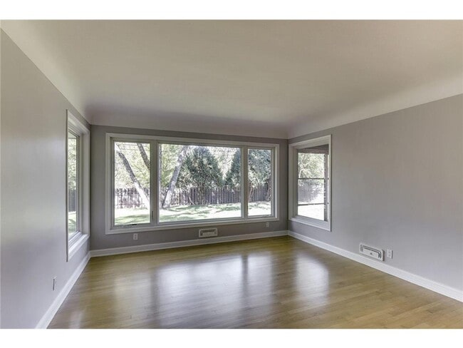 Building Photo - 4222 Basswood Rd