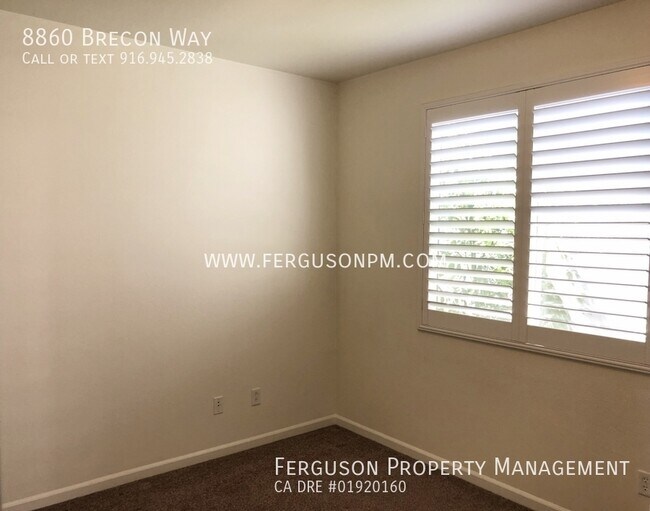 Building Photo - 8860 Brecon Way