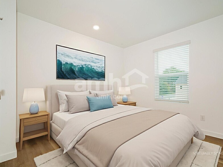 Building Photo - 5004 Washington St SE