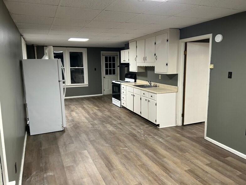 Building Photo - 7508 NY-177