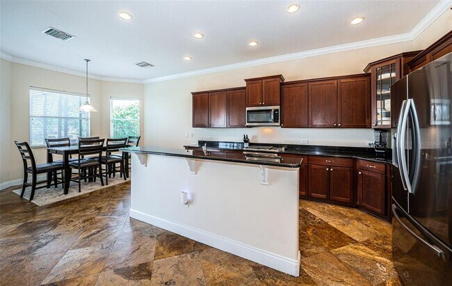 Building Photo - 3033 Stonegate Falls Dr