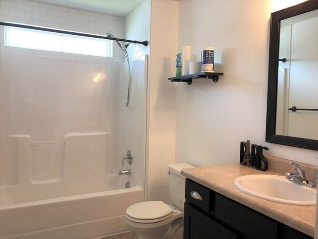 Building Photo - 4124 Pullman Cir