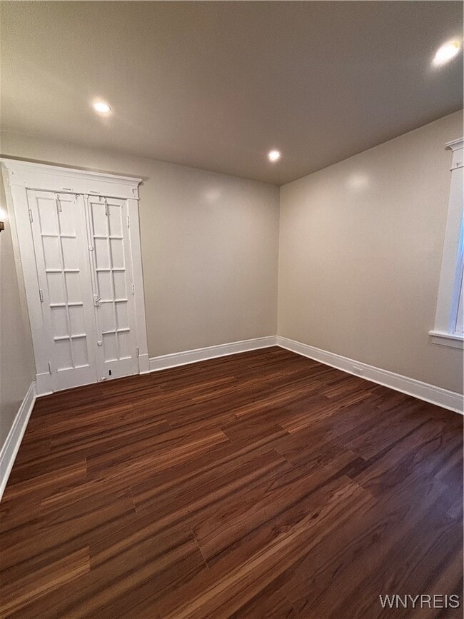 Building Photo - 432 Wohlers Ave