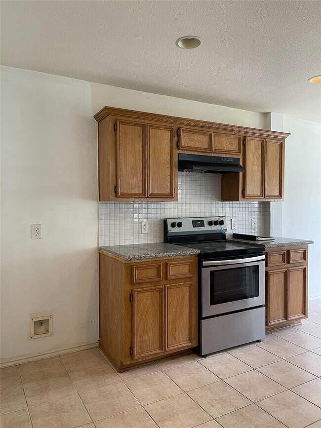 Building Photo - 11737 Logan Ridge Dr