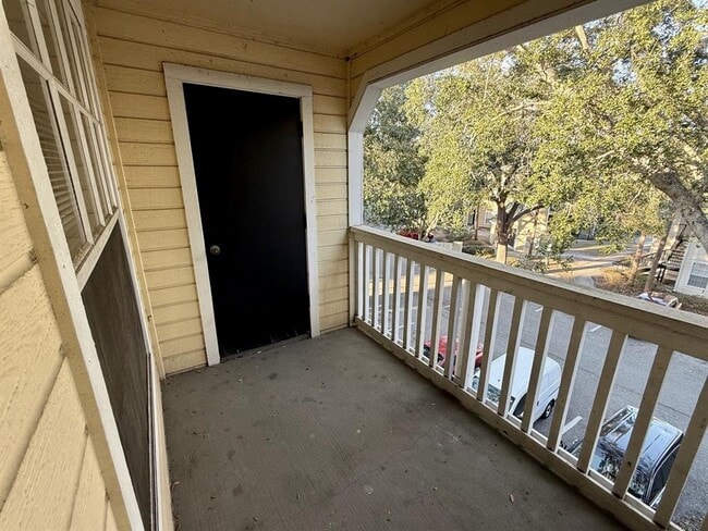 Building Photo - 1023 S Hiawassee Rd