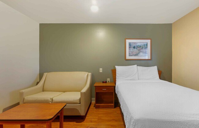 Building Photo - Furnished Studio-Oklahoma City - Bethany