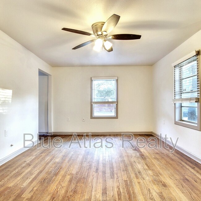 Building Photo - 1714 NW Dallas St
