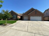 Building Photo - 4911 W Elkhorn Ave