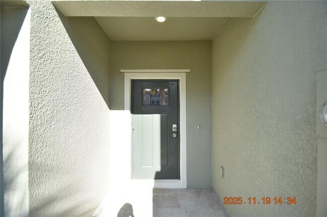 Building Photo - 6252 Shiner St