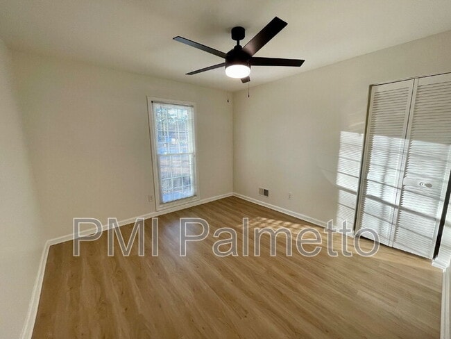 Building Photo - 2816 Wales Rd