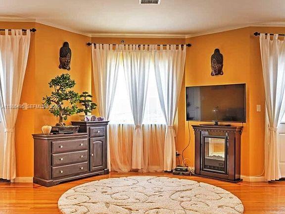 Building Photo - 2841 Ford St