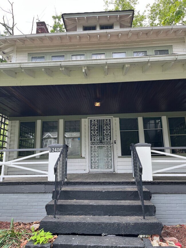 Primary Photo - Section 8 Welcomed! Charming 3-bedroom hom...