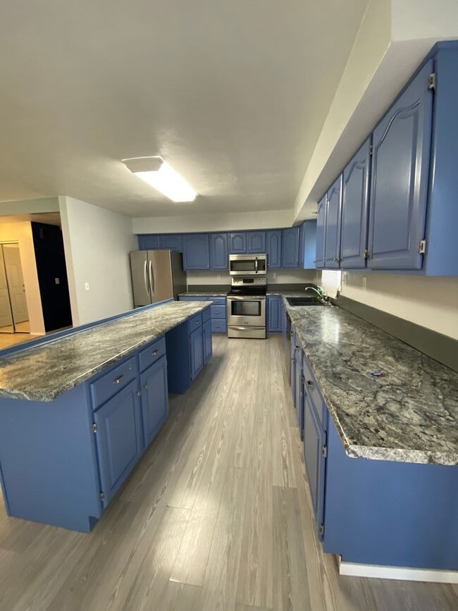 Building Photo - 4471 Ambridge Ln