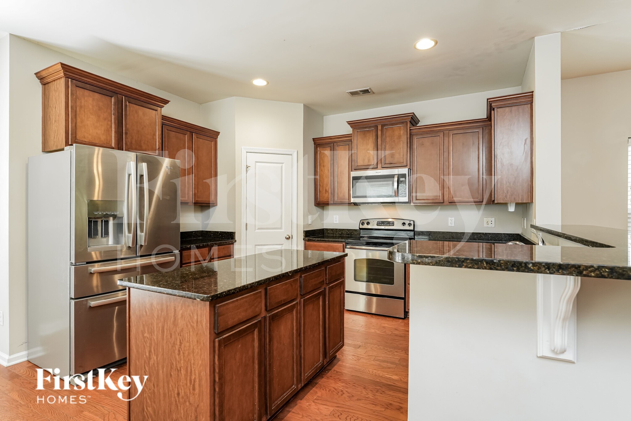 Building Photo - 2901 Maybry Dr