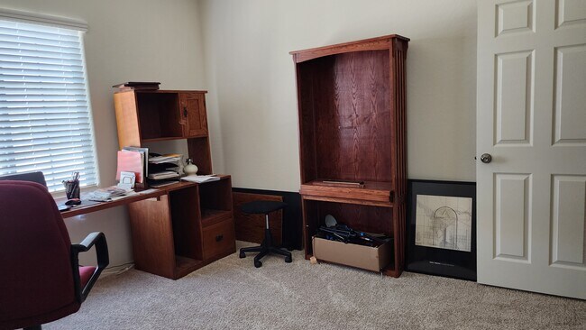 Building Photo - 24615 W Flores Dr