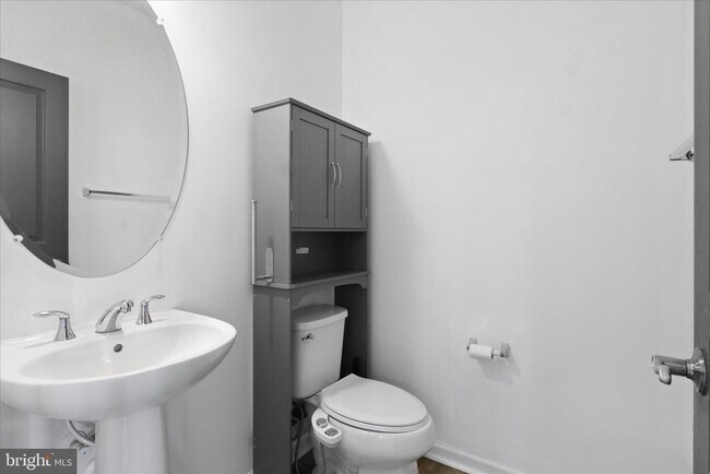 Building Photo - 14766 Malloy Ct