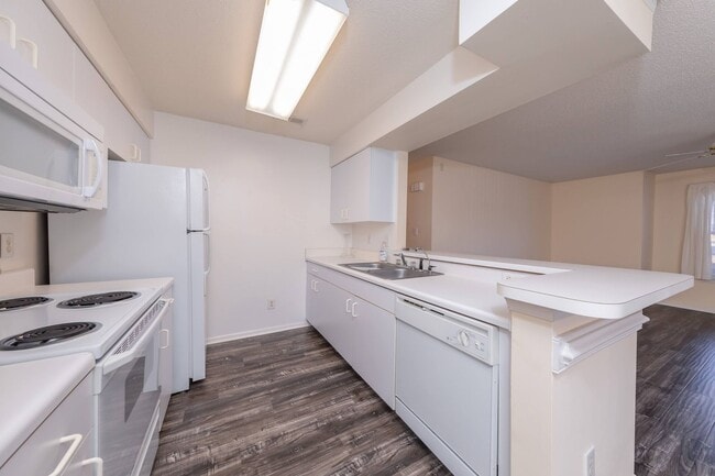 Building Photo - One level living!