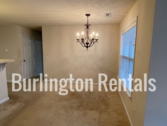 Building Photo - Condo / W. Burlington