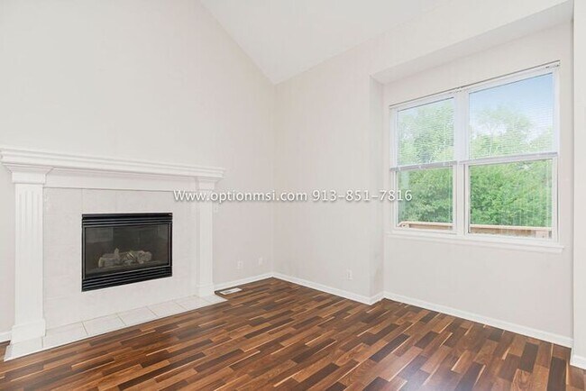 Building Photo - Heatherwood Subdivision!