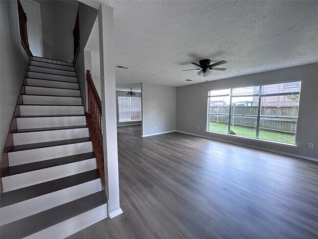 Building Photo - Glenmeadow Drive, Stafford, TX 77477 - 4 BR 2.5 BA single-family home