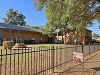 Building Photo - 1801 Rose St