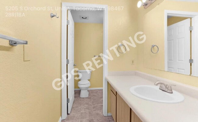 Building Photo - Peaceful Living in University Place – Bright, Spacious & Move-In Ready + $300 Move-In Special!
