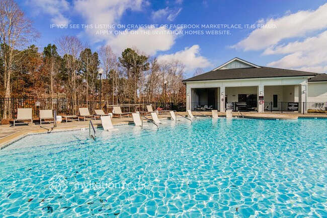 Building Photo - 1125 Greenville Wy